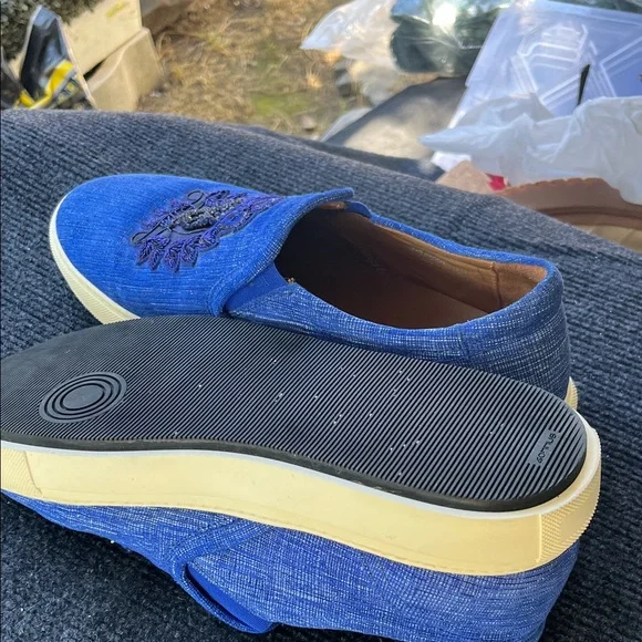 Blue Embroidered Slip-On Men's Sneakers - Picture 4 of 7